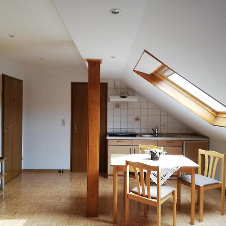 Wein-Und Gaestehaus Alfons Bollig Trittenheim Esterno foto